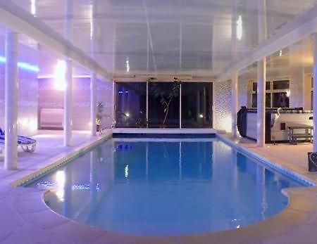 Au Charme Du Lac Piscine & Spa 2 ฟอร์ฌ-เล-โซ ภายนอก รูปภาพ